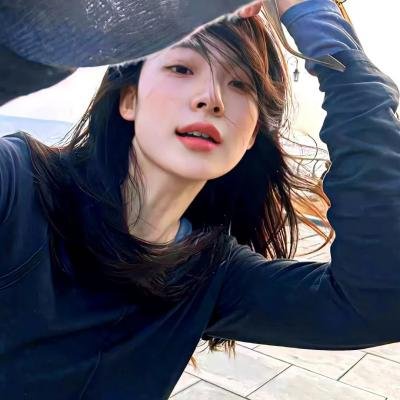 遇刺为生的女人